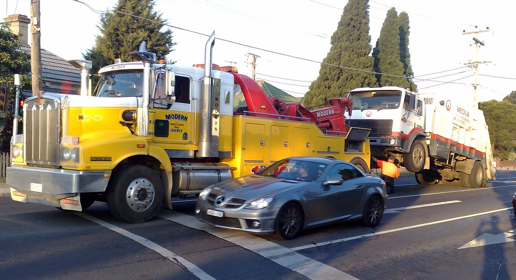 Is the Towing Service able to provide other services such as tire changes or jump starts?